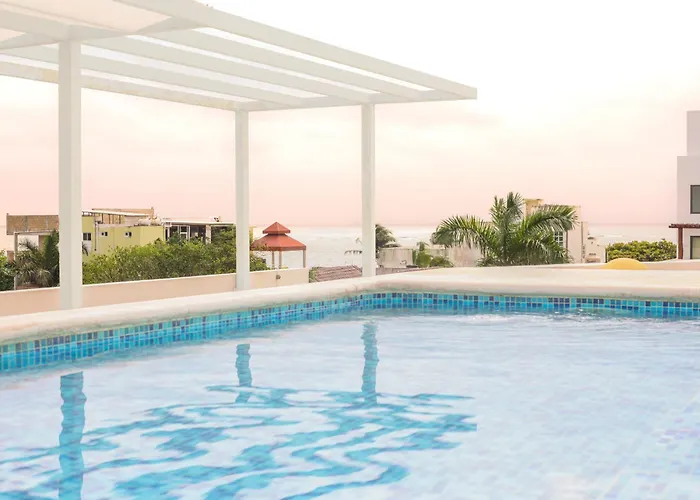 Gaia, Retreat Close To The Sea In
